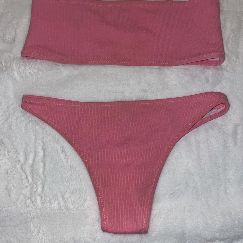 Pink Ribbed Strapless bikini - Picture 3 of 9